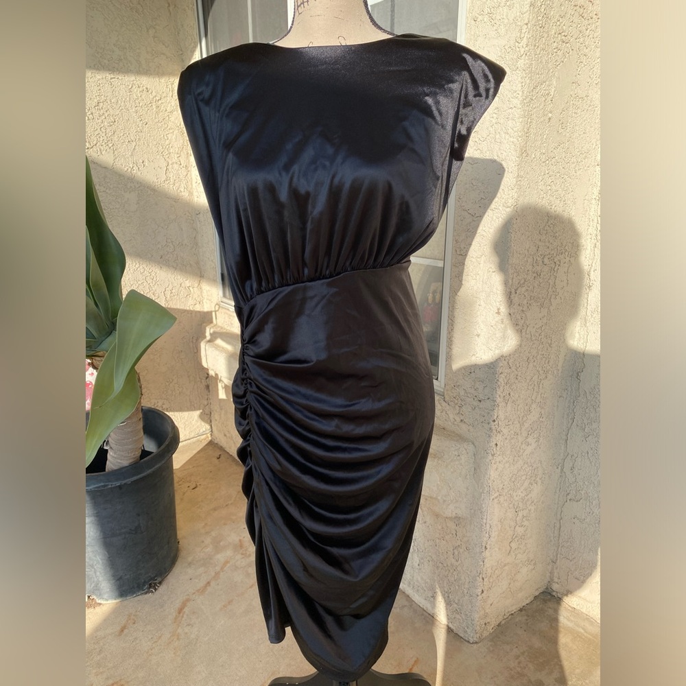 Elegant Black Ruched Dress